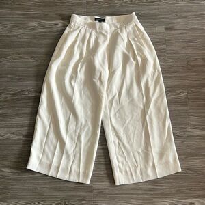 Banana Republic Professional Wide Leg Pants with Pockets (Size 2P)